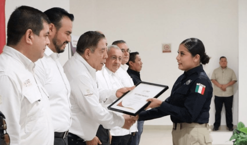 ENTREGA USJT NUEVA GENERACIÓN DE 60 ELEMENTOS DE GUARDIA ESTATAL Y POLICÍA DE&nbsp;INVESTIGACIÓN