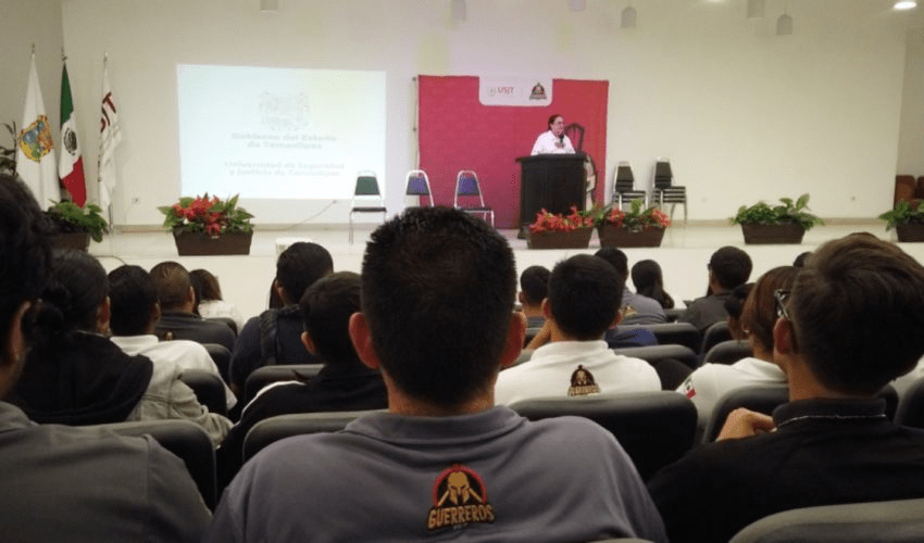 ASEGURA EXMAGISTRADA QUE NUEVAS GENERACIONES DE LA USJT CAMBIARÁN LA HISTORIA DE&nbsp;TAMAULIPAS